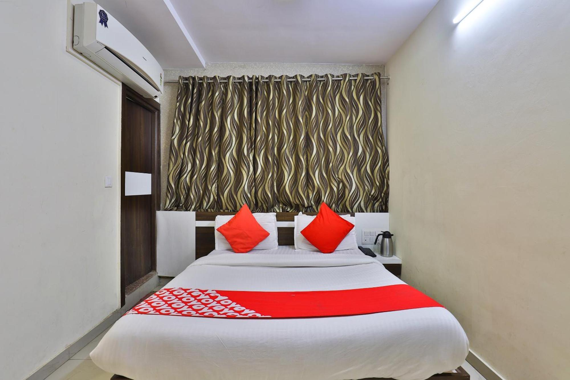Hotel O Sri Balaji Residency Ahmadábád Exteriér fotografie