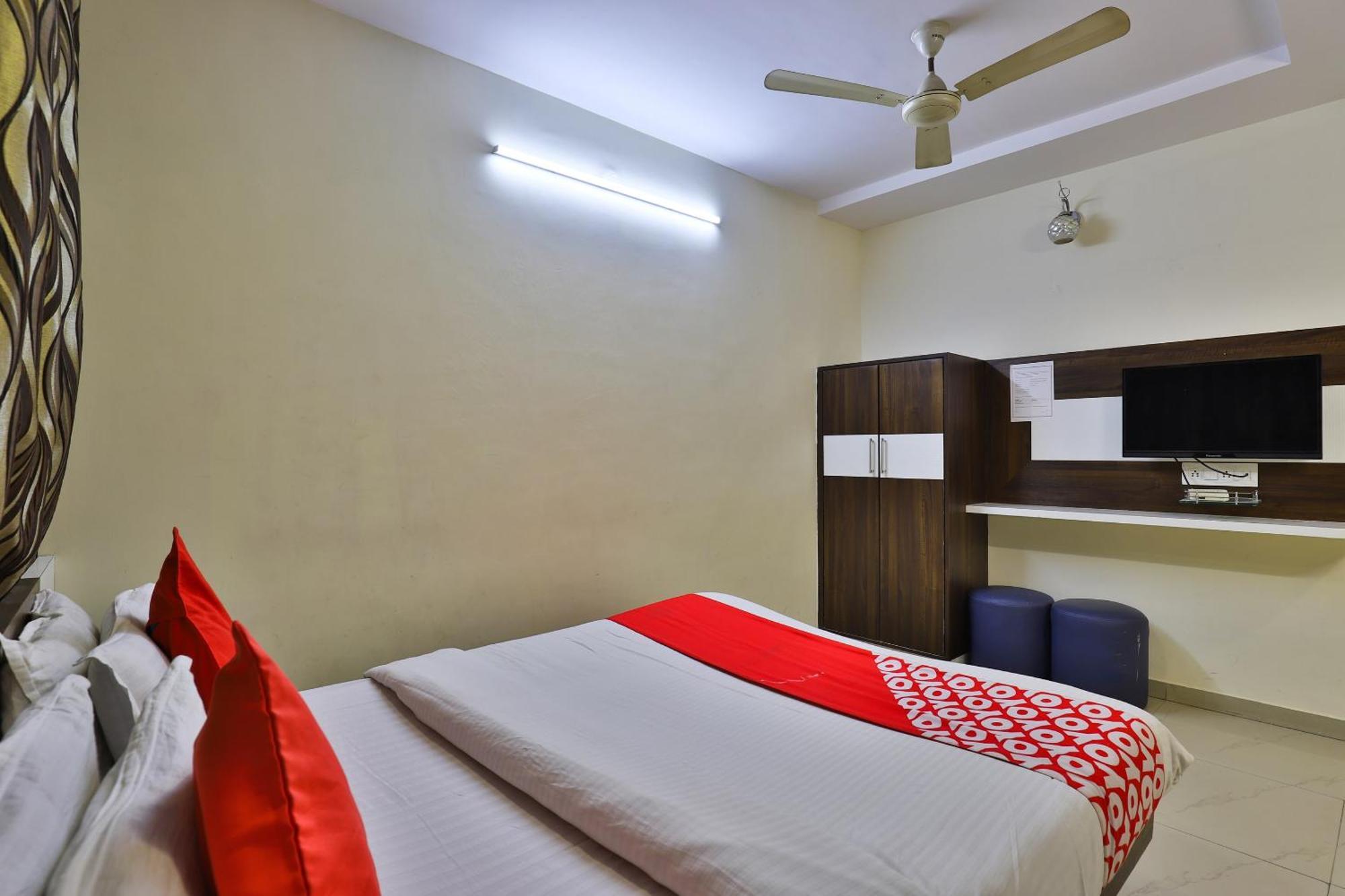 Hotel O Sri Balaji Residency Ahmadábád Exteriér fotografie