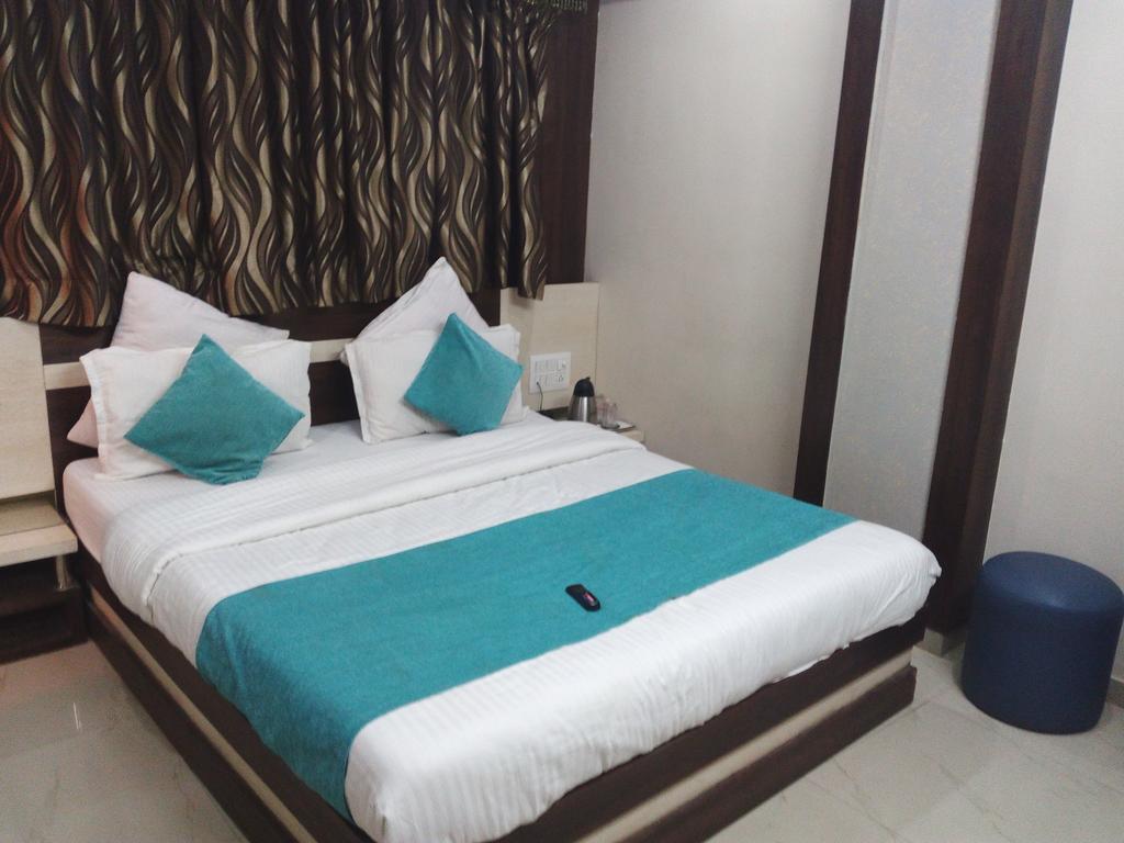 Oyo Hotel Sree Balaji Residency Ahmadábád Exteriér fotografie